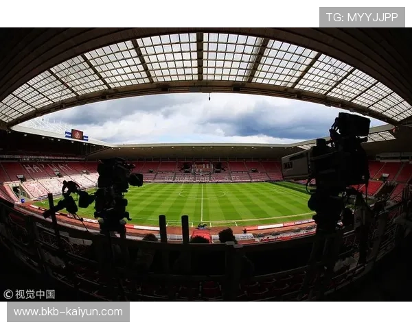 英超俱乐部环保倡议，球场可持续运营方案落地