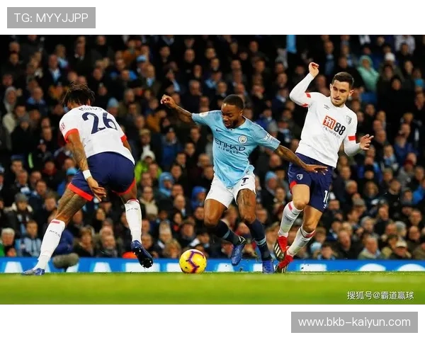 伯恩茅斯前锋赛门约表现，引豪门争夺